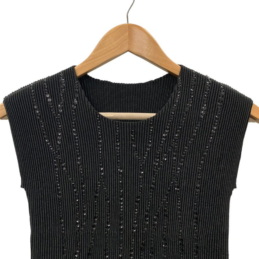 極美品◆スペッチオ ノースリーブ トップス No.411-160-78 プリーツ スパンコール付 ブラック レディース サイズ40 SPECCHIO 【AFB21】