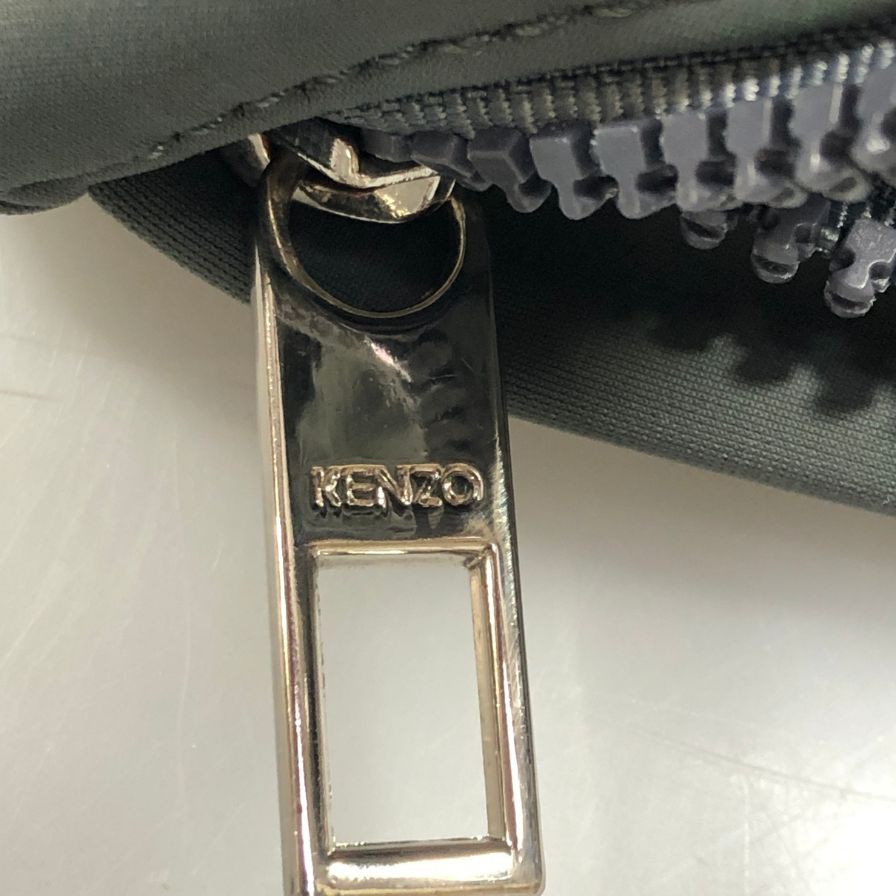 ケンゾー リュック タイガ―刺繍 ナイロン グレー ユニセックス KENZO【AFE12】