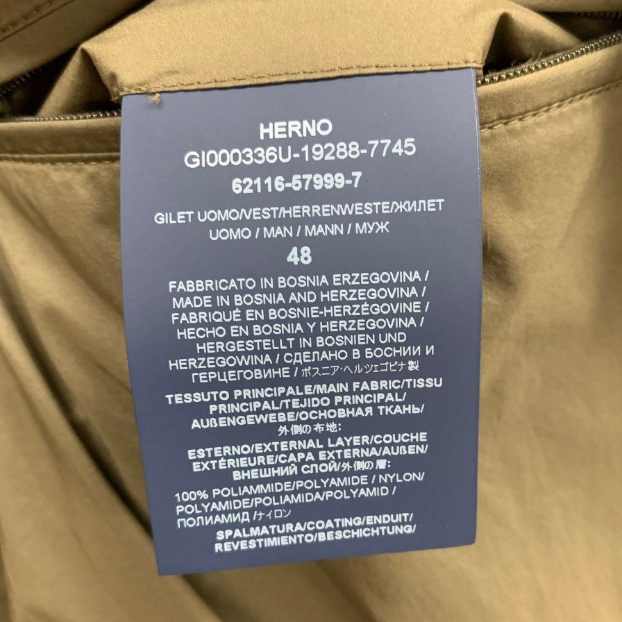 美品◆ヘルノ フーデッドベスト GI000336U 19288 7745 メンズ サイズ48 カーキ HERNO 【AFB37】