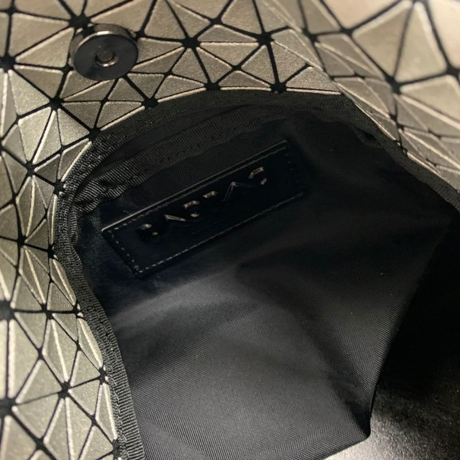 極美品◆バオバオ イッセイミヤケ ショルダーバッグ BB55-AG026 シルバー レディース BAO BAO ISSEY MIYAKE【AFE12】