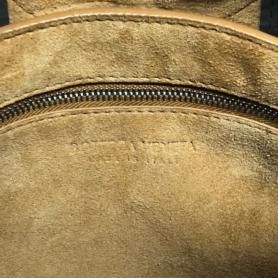 ボッテガヴェネタ ショルダーバッグ マキシイントレチャート レザー クロスボディ グレー メンズ BOTTEGA VENETA【AFE6】