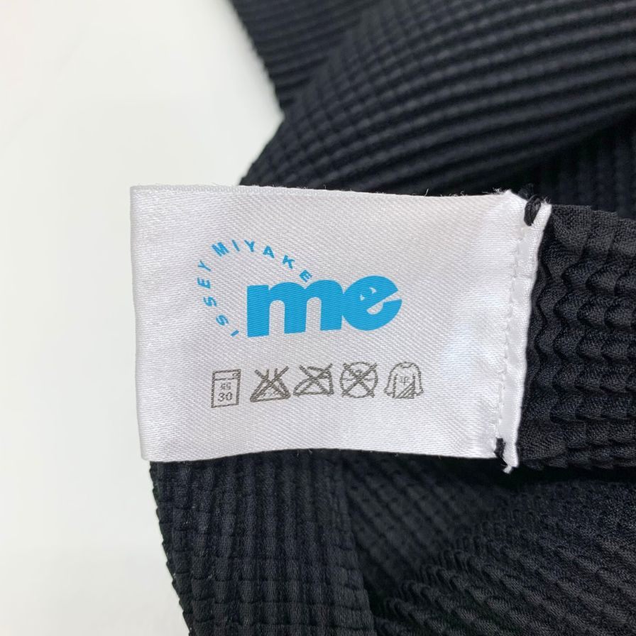 極美品◆ミー イッセイ ミヤケ メッシュ カットソー MI11FK426 レディースブラック サイズ フリー me ISSEY MIYAKE 【AFB26】