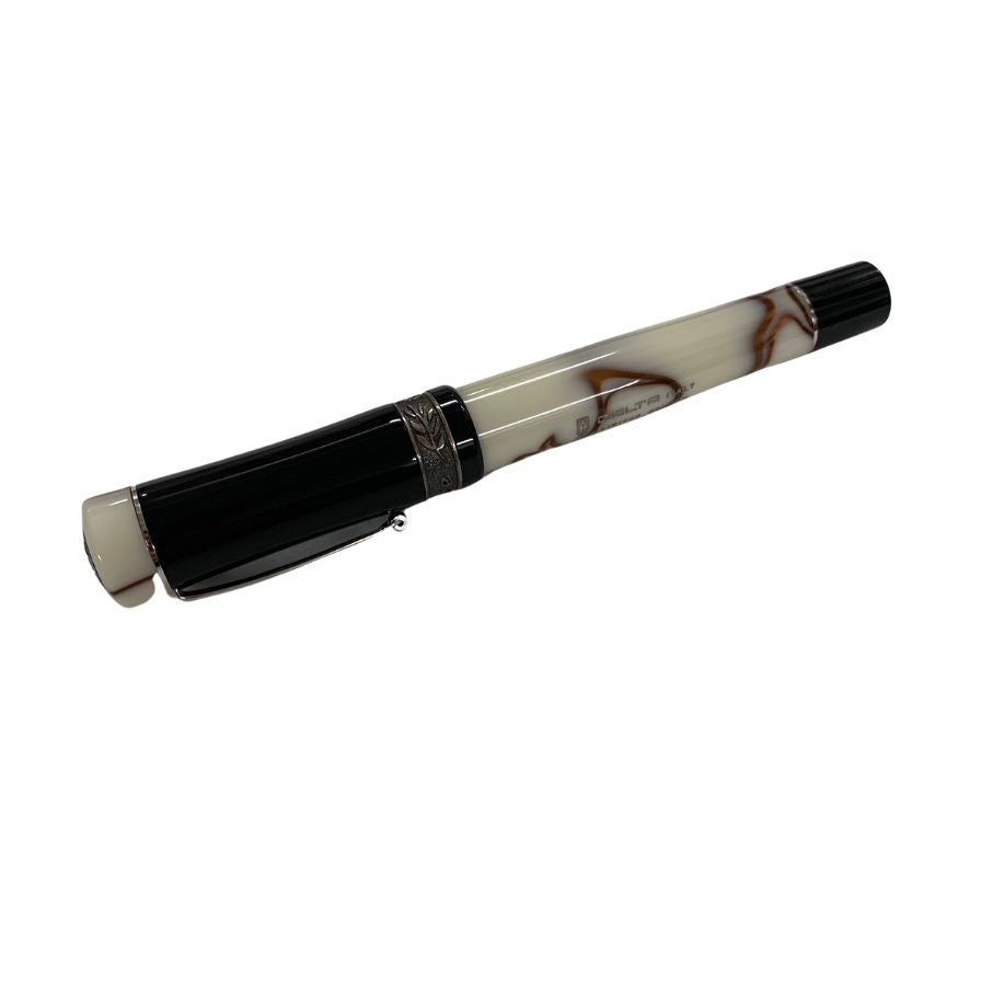 デルタ 万年筆 Peace限定版 ペン先18K-750 1994本限定 ホワイト DELTA【AFI12】