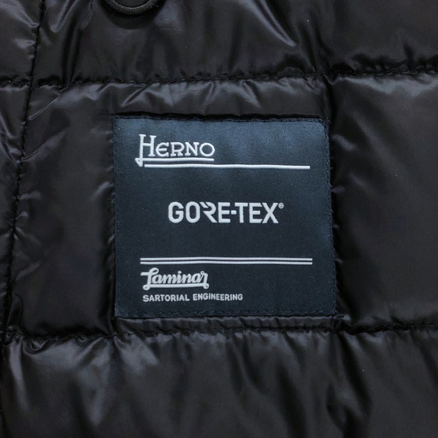 中古◆ヘルノ ダウンコート ラミナー ゴアテックス ブラック レディース サイズ40 HERNO 【AFA9】