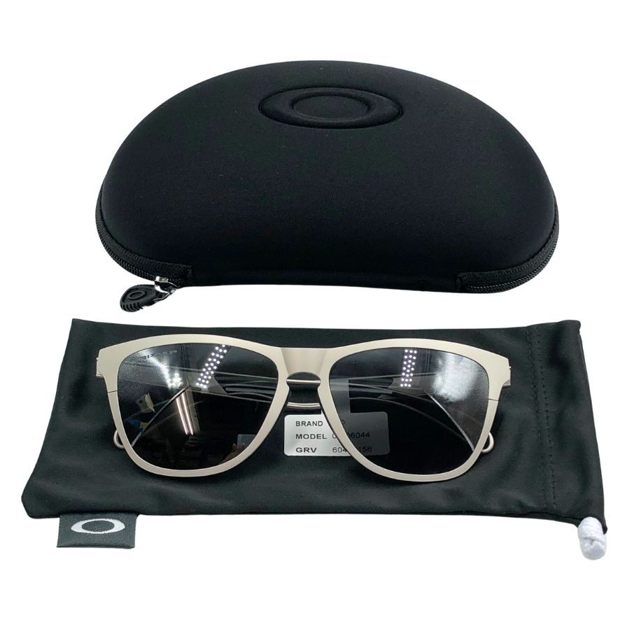 オークリー サングラス フロッグスキン チタン 0OO6044 0156 シルバー Oakley【AFI7】