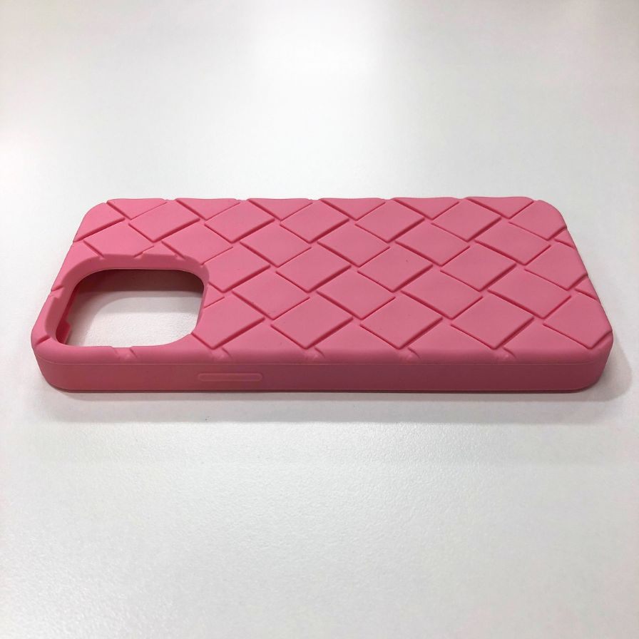ボッテガヴェネタ iPhoneケース iPhone15ProMAX ラバー イントレチャート ピンク系 BOTTEGA VENETA【AFI18-3】【中古】
