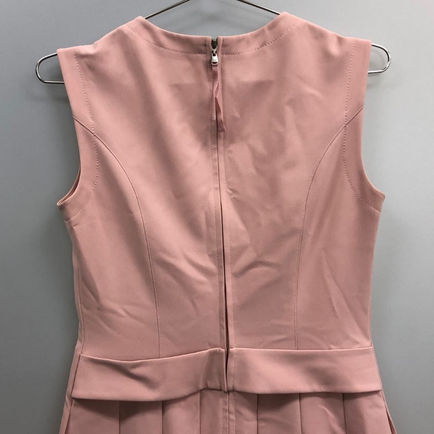 美品◆フォクシーニューヨーク ノースリーブ ワンピース ピンク サイズ40 25416-SHSAZ57 FOXEY NEWYORK 【AFB24】