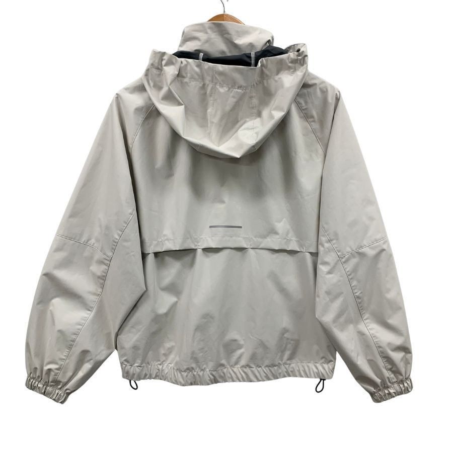 極美品◆ナイキ ウインドブレーカー ストーム フィット レディース サイズ XS ホワイト NIKE STORM-FIT 【AFB38】