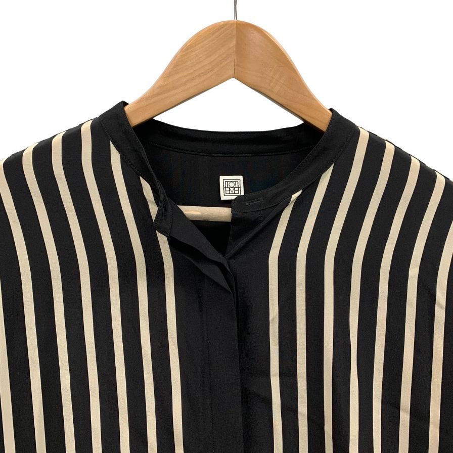 美品◆トーテム シャツ ロングスリーブ 総柄 シルク レディース サイズ40 TOTEME 【AFB43】