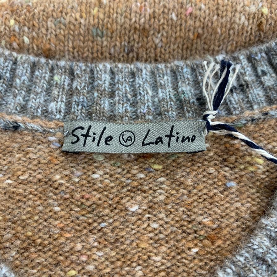 美品◆スティレ ラティーノクルーネックニット メンズサイズ44 ブラウンベージュ STILE LATINO 【AFB21】
