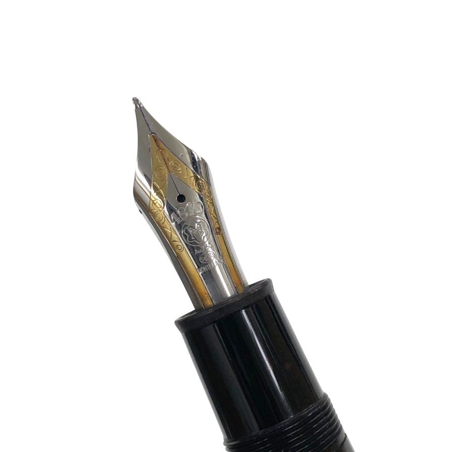 モンブラン マイスターシュテュック ル グラン 万年筆 4810 ペン先18K Au750 ブラック×シルバー MONTBLANC【AFI9】
