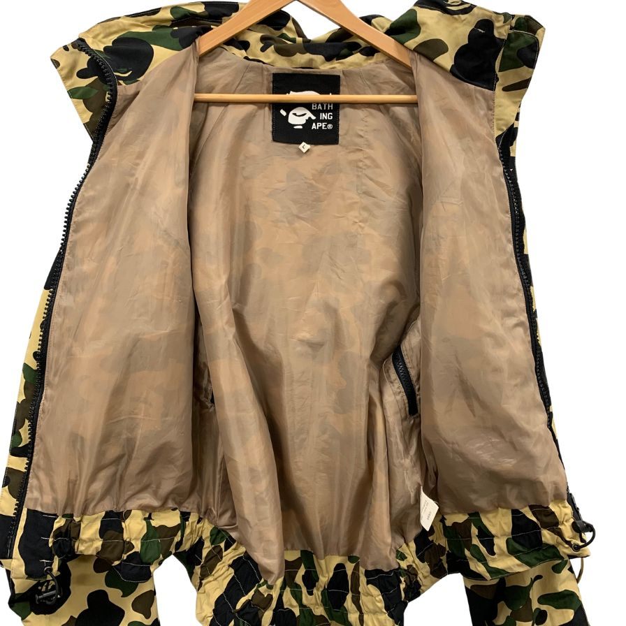 美品◆ア ベイシング エイプ ジャケット スノーボード型 迷彩柄 サイズL メンズ A BATHING APE 【AFB16】