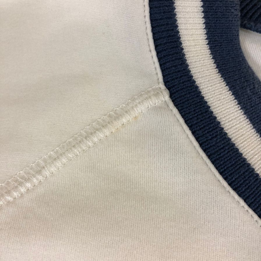 美品◆ルイヴィトン Tシャツ アップサイドダウン ビッグロゴ ホワイト メンズ サイズL Louis Vuitton 【AFB25】