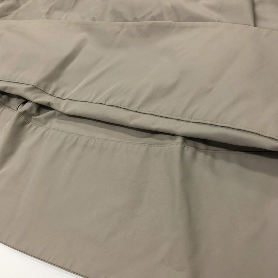美品◆フォクシー ニューヨーク ノースリーブ 膝丈ワンピース アイボリー 40サイズ 28694-NAOFF409P FOXEY NEWYORK 【AFB24】
