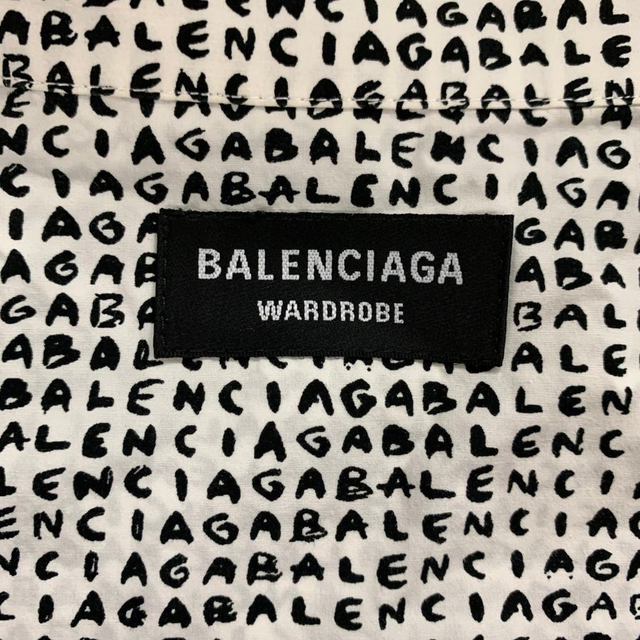 美品◆バレンシアガ ボタンダウンシャツ 半袖 647354 メンズ サイズ41 総柄 ホワイト ブラック BALENCIAGA WARDROBE 【AFB3】