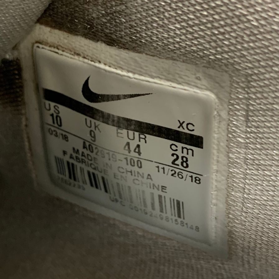 ナイキ スニーカー KYRIE 5 EP カイリー 5 AO2919-100 グレー メンズ サイズ28 NIKE 約28.0cm【AFC35】