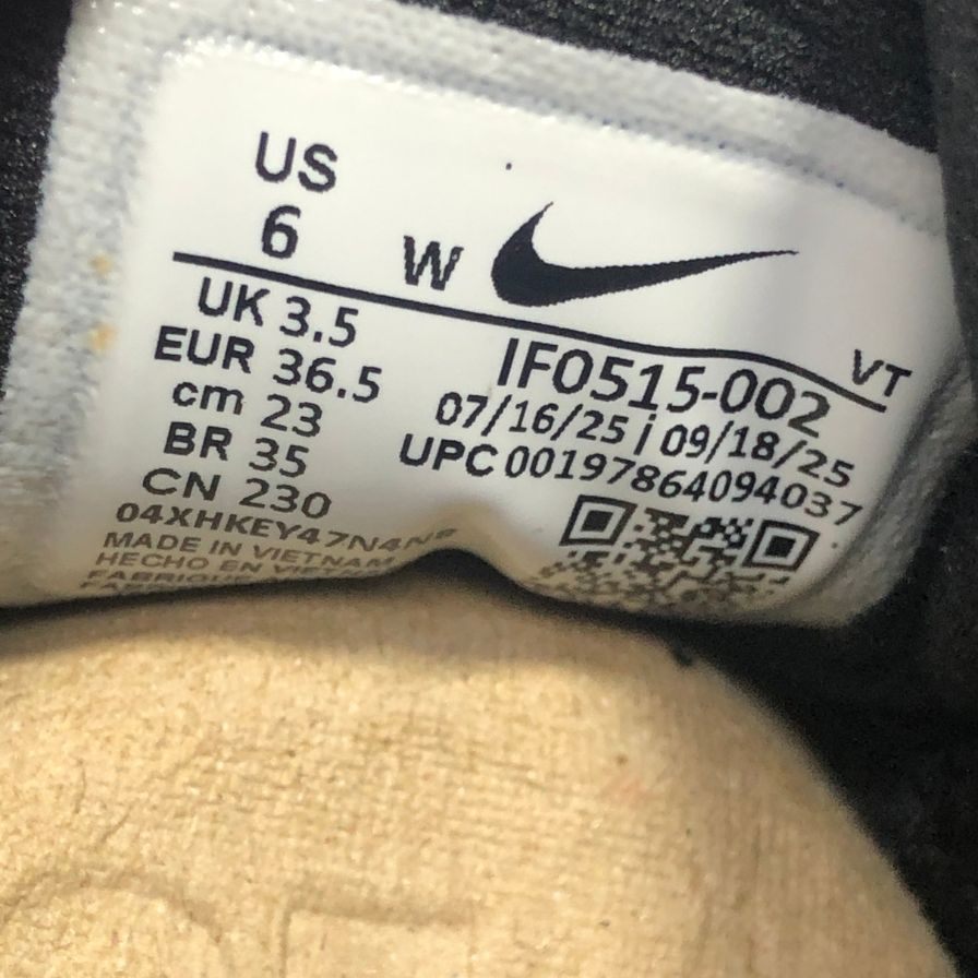 ナイキ ランニングシューズ ズーム ボメロ 18 レディース ブラック サイズ23cm NIKE【AFC3】【中古】