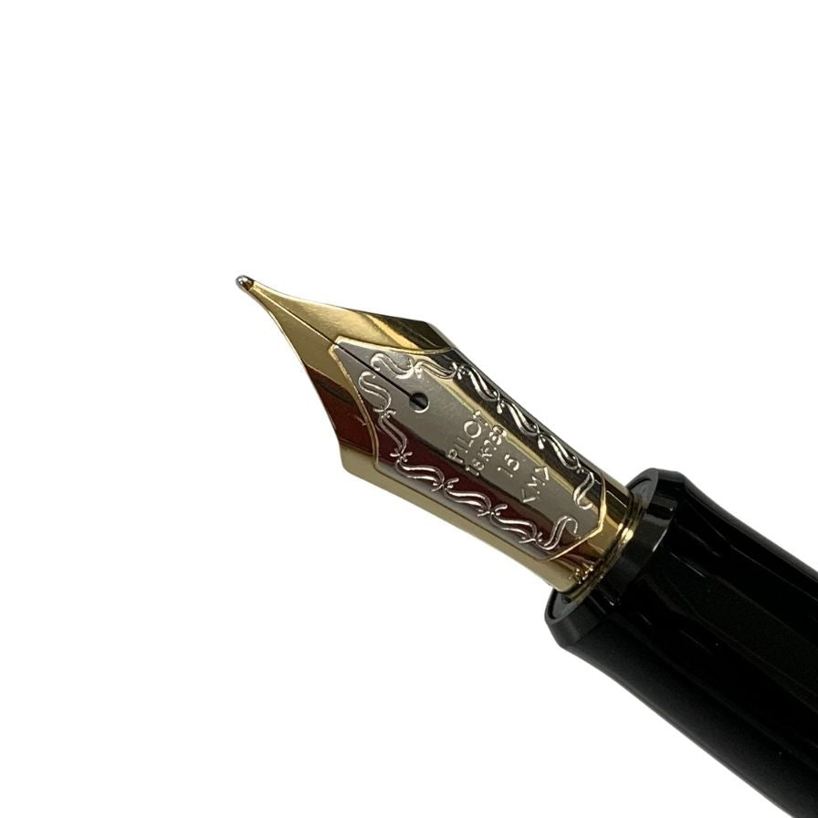 パイロット 万年筆 カスタム845 漆 Urushi ペン先18K FKV-5MR-B-M ブラック ユニセックス PILOT【AFB53】
