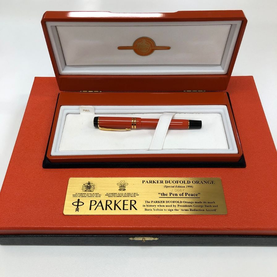 パーカー デュオフォールド 万年筆 キャップ式 18K 750 オレンジ ゴールド ブラック PARKER DUOFOLD【AFI29】