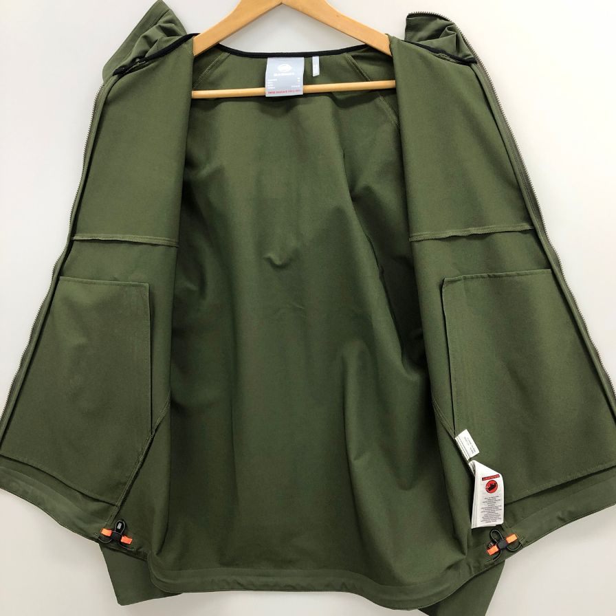 新品同様◆マムート マクーン ソフトシェル フーデッド ジャケット メンズ カーキ サイズ M MAMMUT 【AFB8】