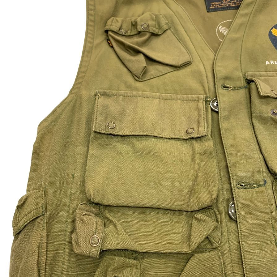 中古◆アルファインダストリーズ ベスト C-1 ヴィンテージ アーミー エアフォース カーキ メンズ サイズM ALPHA INDUSTRIES 【AFB51】