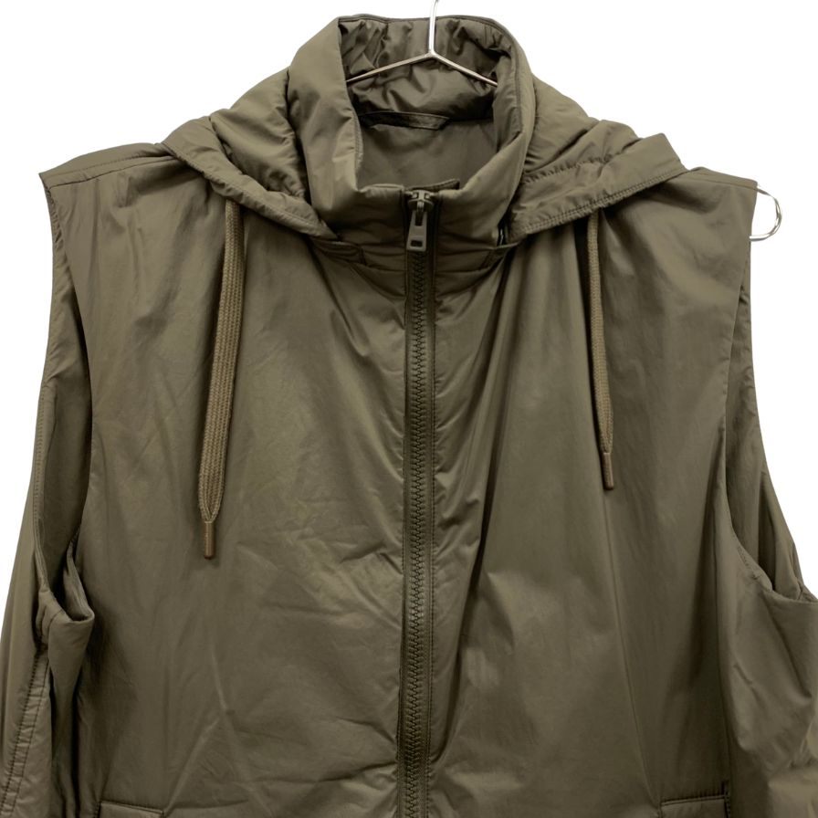 美品◆ヘルノ フーデッドベスト GI000336U 19288 7745 メンズ サイズ48 カーキ HERNO 【AFB37】