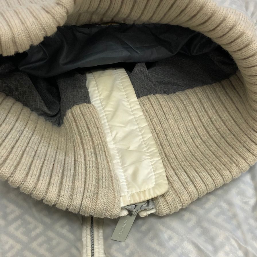 美品◆フェンディ ダウンブルゾン ズッカ柄 襟 袖 裾リブ メンズ サイズ48 ホワイト FENDI 【AFA22】