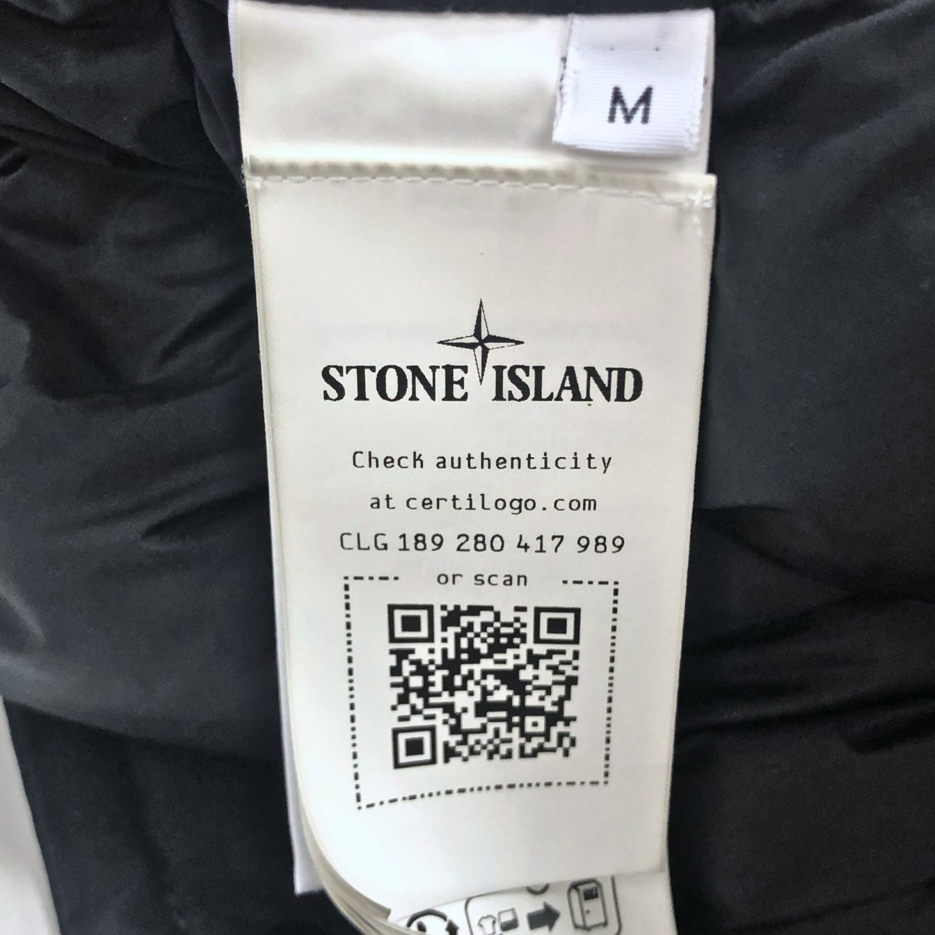美品◆ストーンアイランド ゴースト ダウンジャケット ブラック メンズ サイズM Stone Island 【AFA3】