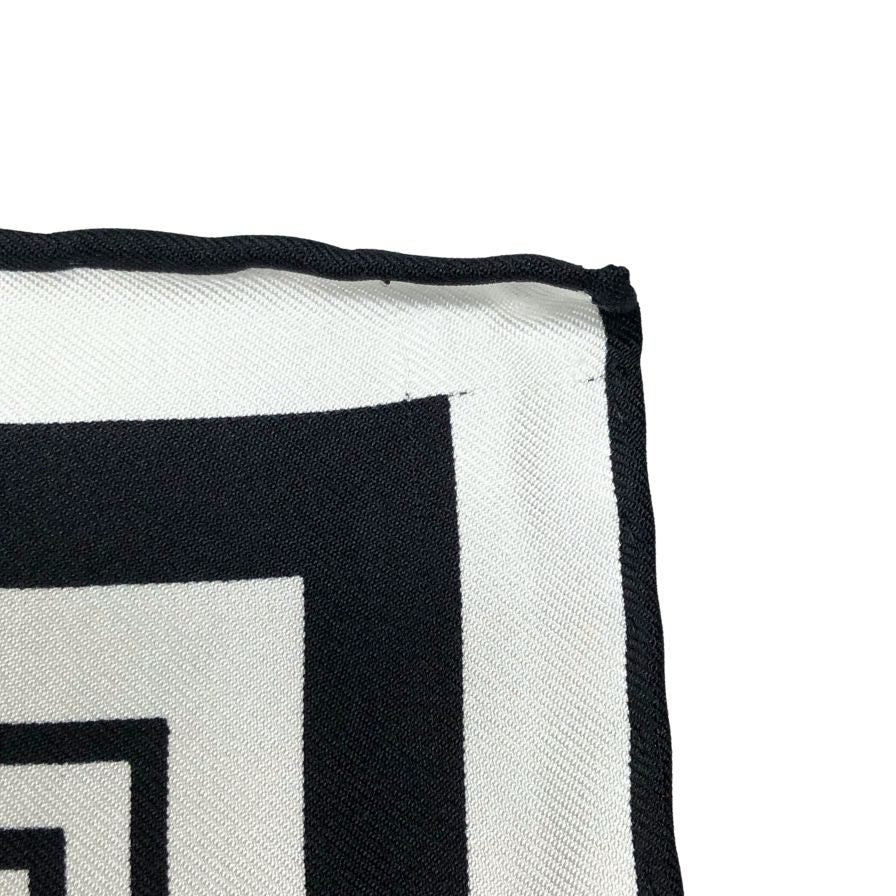 ロエベ 15AW メカノピンデザイン スカーフ シルク100% レディース 86cm×86cm マルチ柄 LOEWE【AFI20】