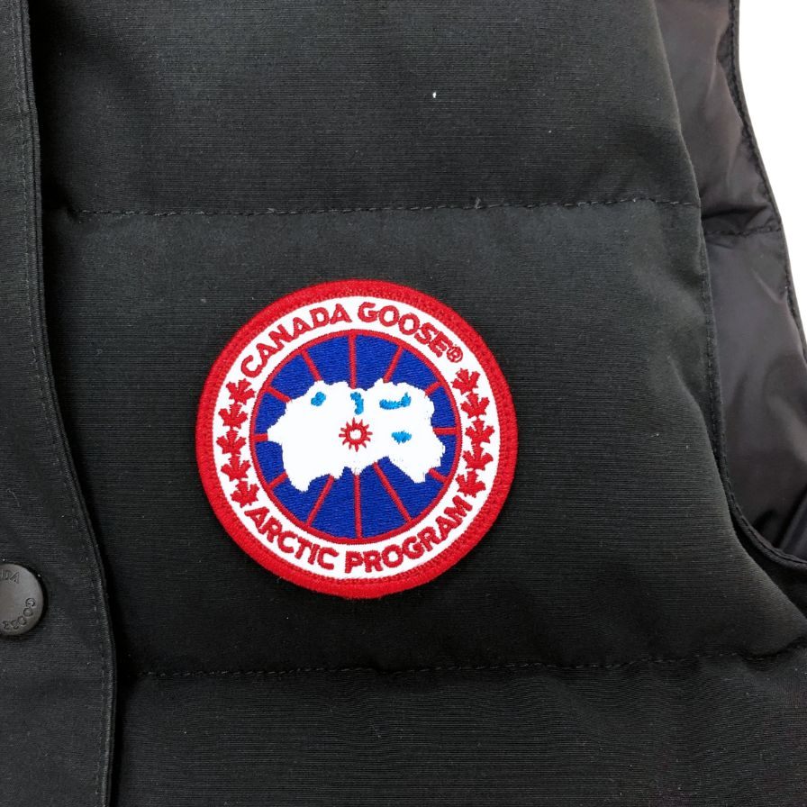 美品◆カナダグース ダウンベスト 2832L ブラック サイズS メンズ CANADA GOOSE 【AFB42】
