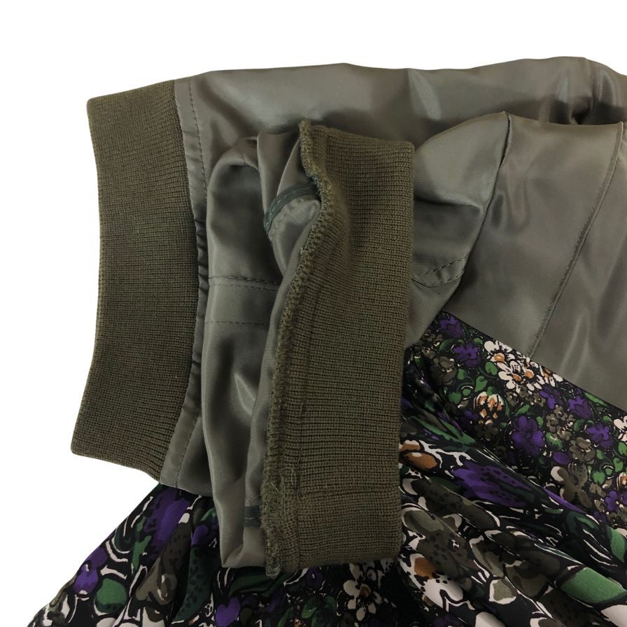 美品◆サカイ 23AW 半袖ワンピース フラワープリント プリーツ切替 総柄 サイズ2 23-06653 sacai 【AFB31】