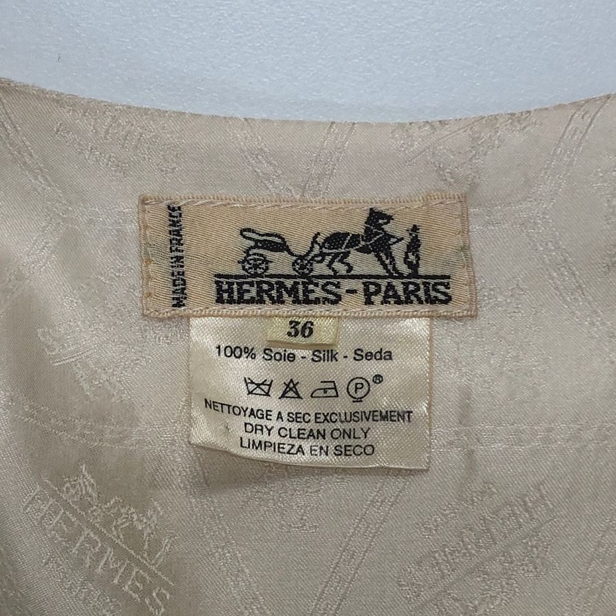 中古◆エルメス ベスト マップイラスト風 シルク ボタン レディース 総柄 サイズ36 HERMES 【AFB11】