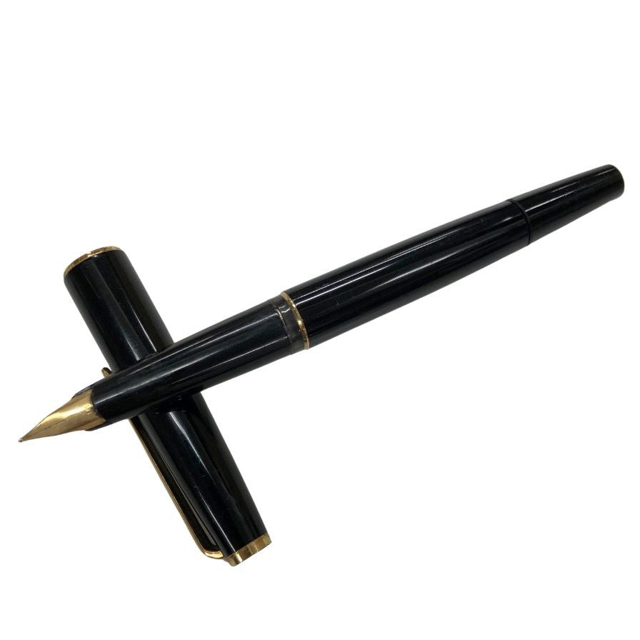 モンブラン 万年筆 320 ペン先585 ブラック ゴールド MONTBLANC【AFB54】