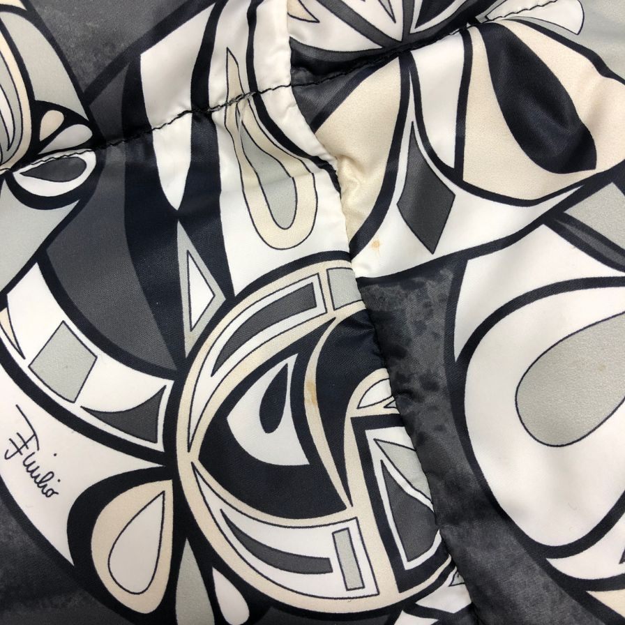 中古◆エミリオプッチ ダウンコート レディース サイズ44 総柄グレー系 EMILIO PUCCI 【AFA22】