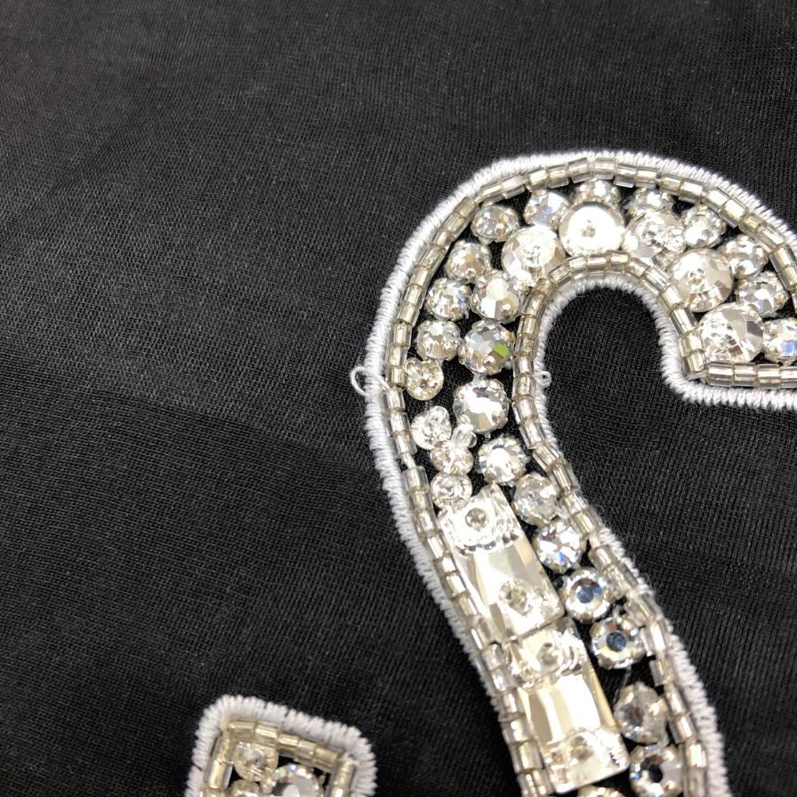 極美品◆ドルチェ&ガッバーナ 2018-2019AW コレクション トップス FASHION SINNER D&G リアル クリスタル ロゴ レディース サイズ44 ブラック DOLCE & GABBANA 【AFB45】