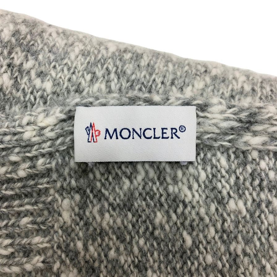 モンクレール マフラー ロゴワッペン グレー ユニセックス MONCLER【AFI23】
