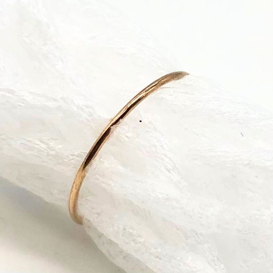 アガット リング ラブラドライト K10 スキニーリング 指輪 ゴールド agete【AFI9】