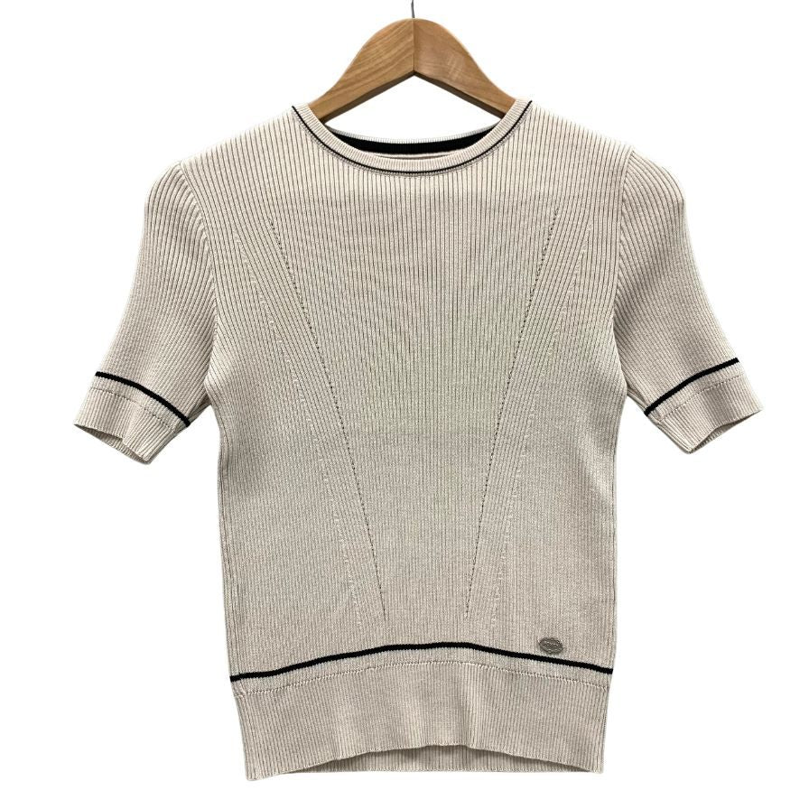 フォクシー FOXEY ベージュ 半袖 ニット 42 FOXEY - 74l25 9 FOXEY フォクシー 42240 Knit Top Eleanor