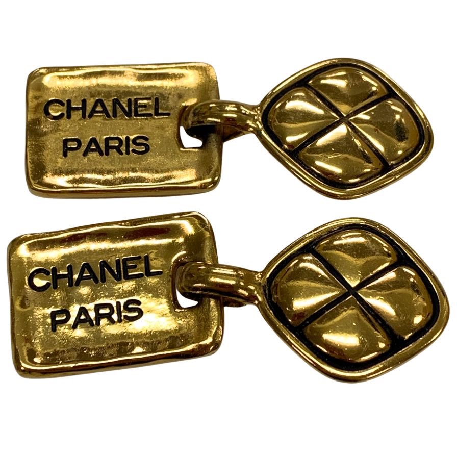 シャネル イヤリング マトラッセ ロゴプレート 2442 ヴィンテージ ゴールド CHANEL