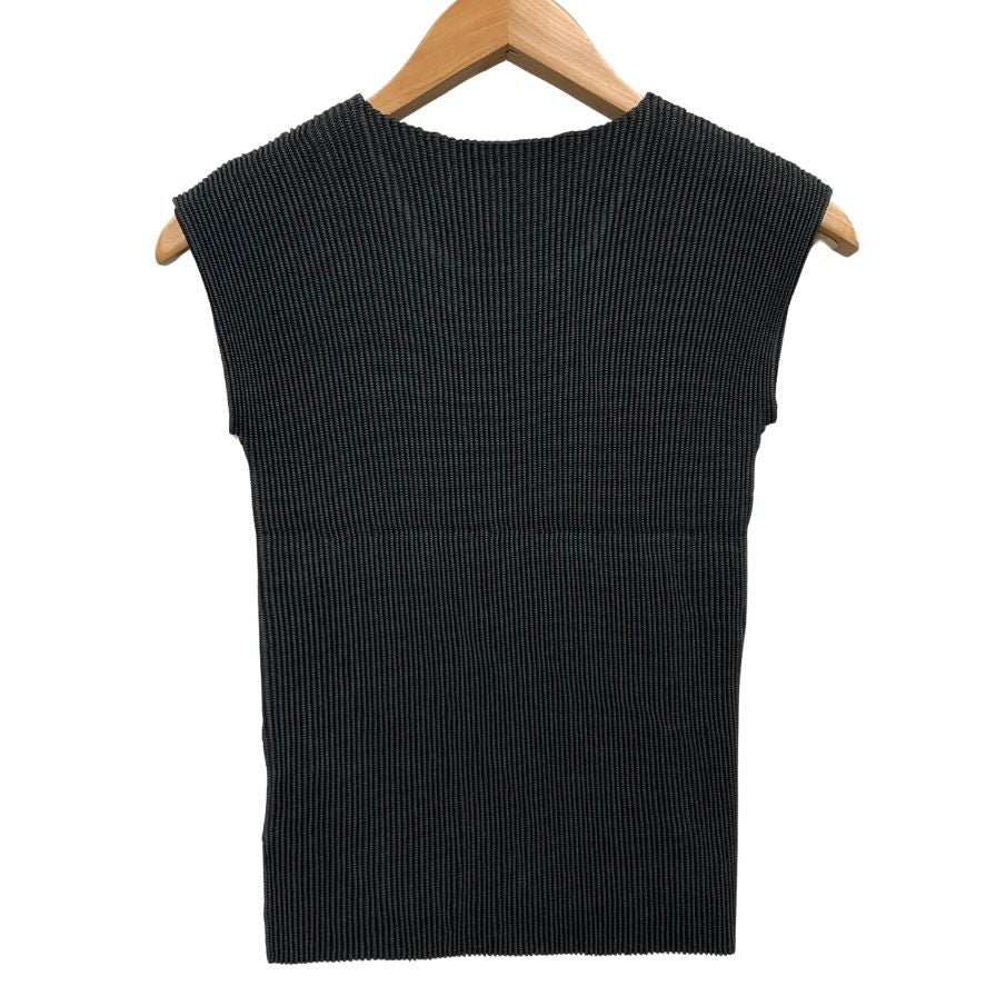 極美品◆スペッチオ ノースリーブ トップス No.411-160-78 プリーツ スパンコール付 ブラック レディース サイズ40 SPECCHIO 【AFB21】