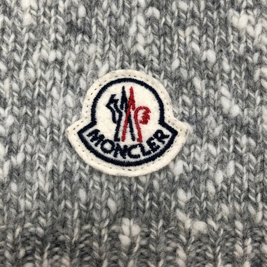 モンクレール マフラー ロゴワッペン グレー ユニセックス MONCLER【AFI23】