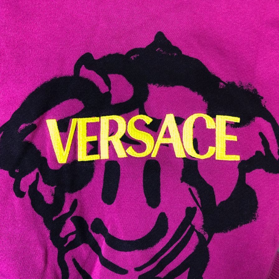 美品◆ヴェルサーチ パーカー スマイルプリント クロップド丈 ピンク レディース サイズ38 VERSACE 【AFB14】