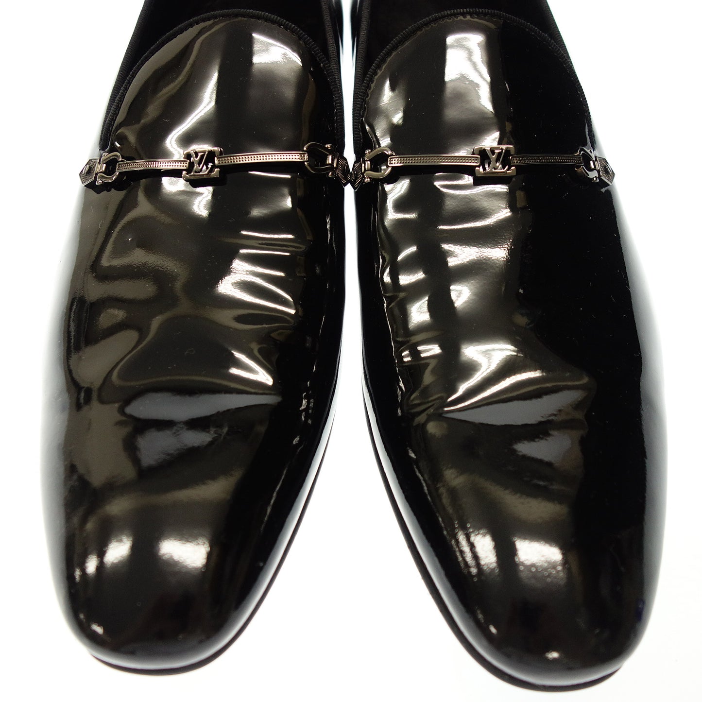 美品◆ルイヴィトン レザーローファー パテント LV金具 メンズ サイズ8 1/2 黒 LOUIS VUITTON【AFC2】