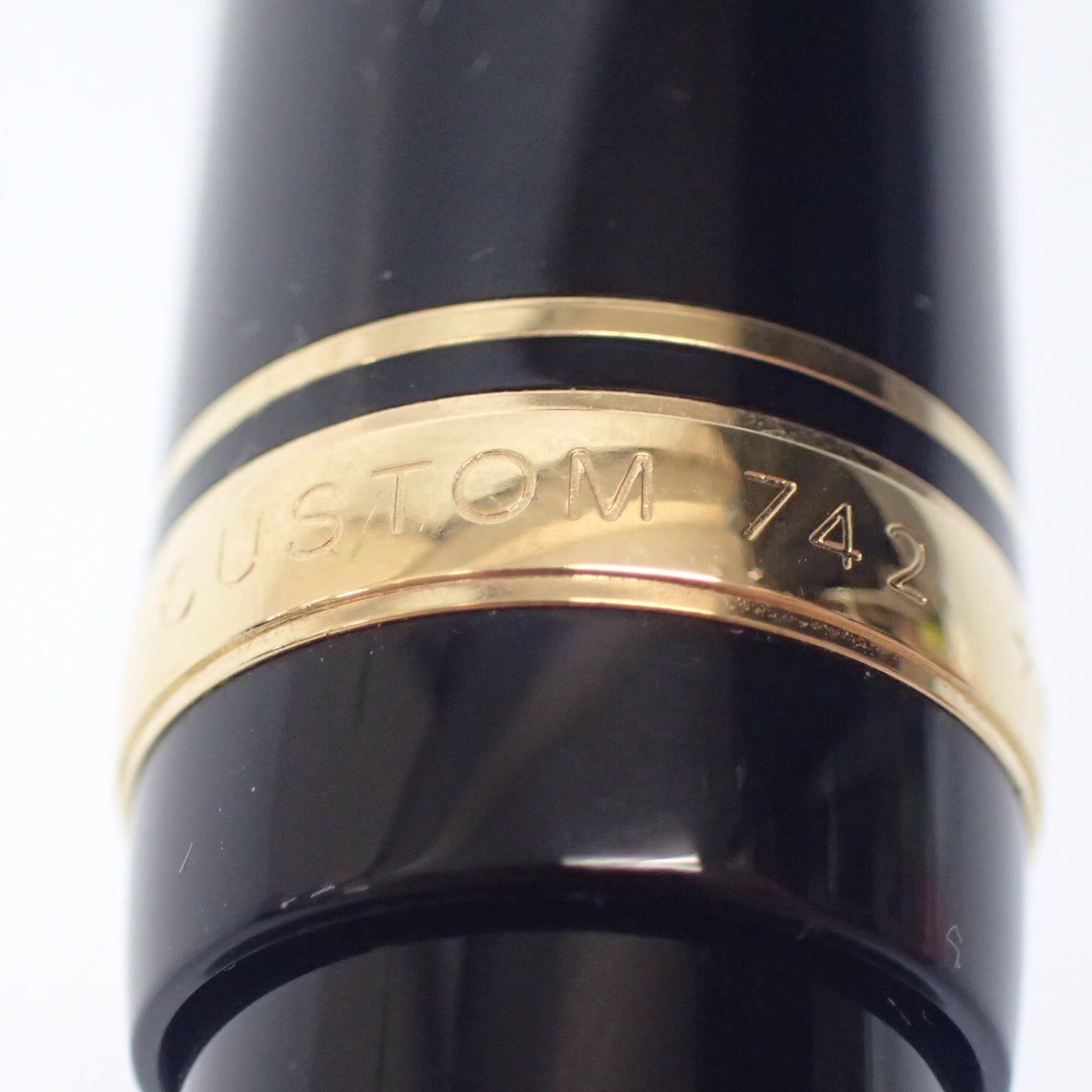 パイロット 万年筆 カスタム 742 ペン先14K ケース付き 黒 PILOT【AFI18】【中古】