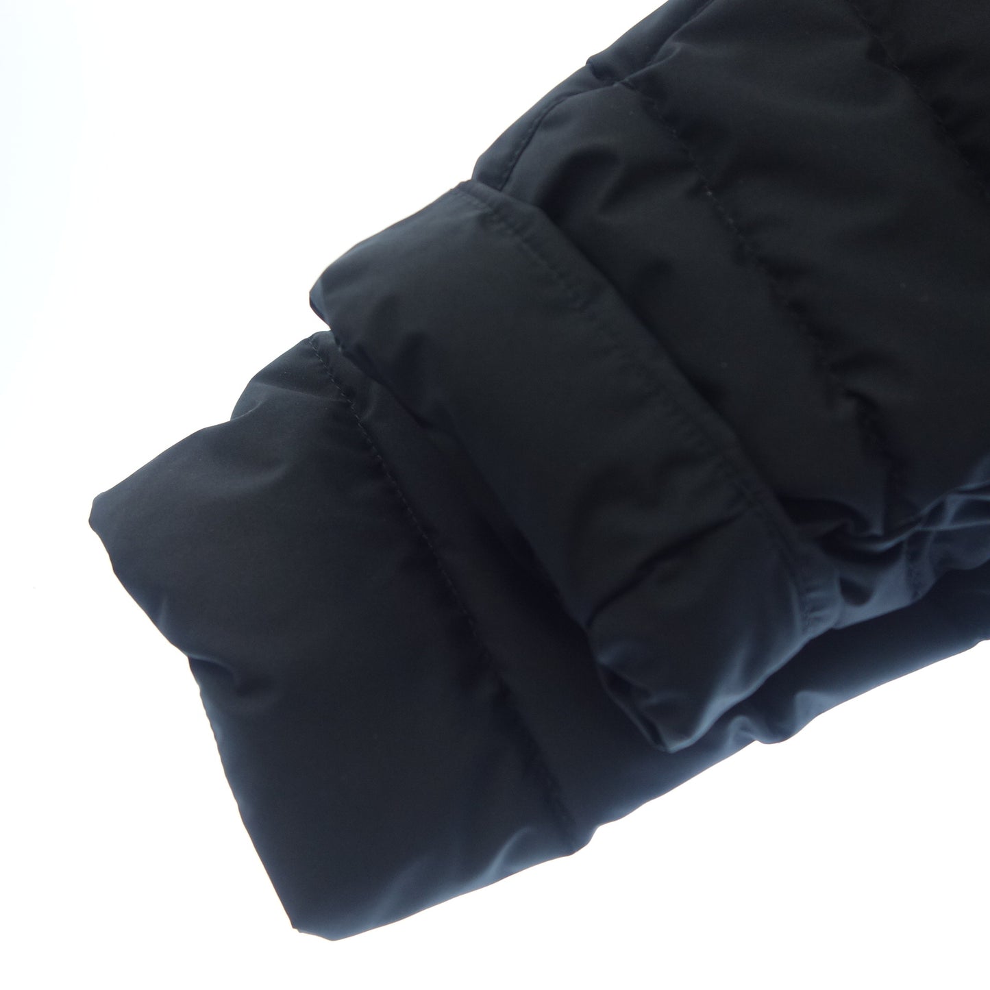 ヘルノ ラミナー プルオーバー ダウンジャケット PI045UL 11106 9300 GORE WINDSTOPPER メンズ ブラック 50 HERNO Laminar【AFA20】【中古】