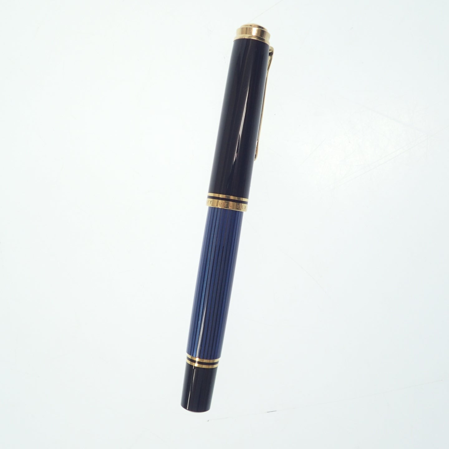 美品◆ペリカン 万年筆 M800 スーベレーン ペン先18C-750 F 縞 ブルー&ブラック系 PELIKAN SOUVERAN【AFI11】