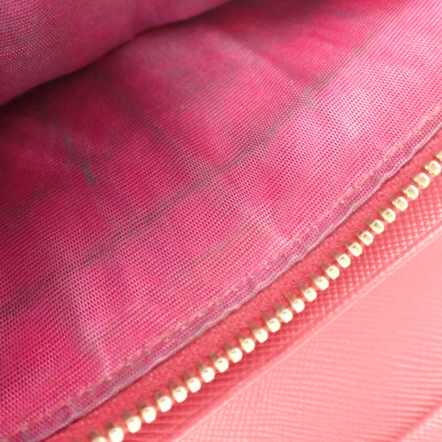 中古◆プラダ 二つ折り 長財布 93809 サフィアーノ レディース 黒 PRADA【AFI17】