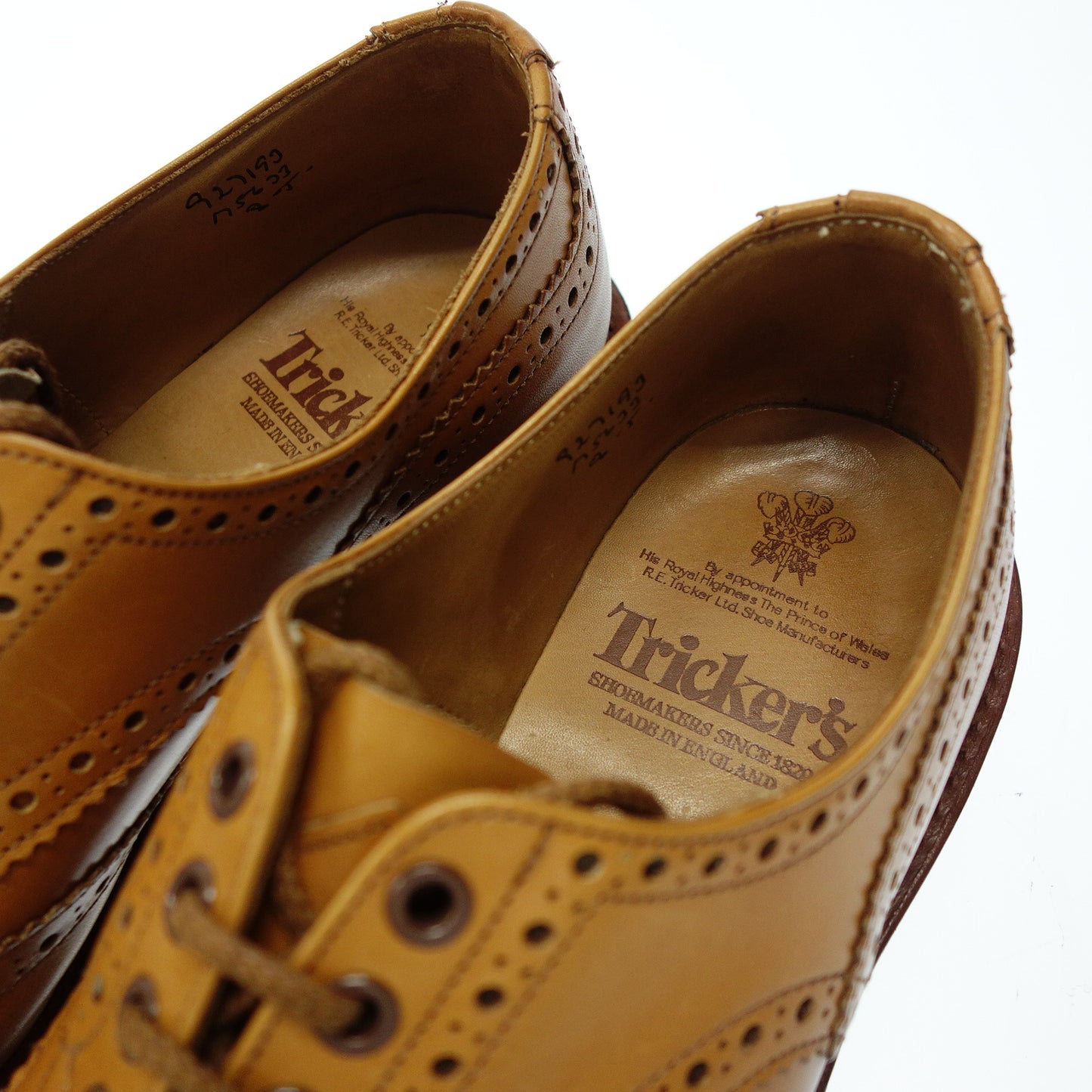 極美品◆トリッカーズ フルブローグ BOURTON レザーシューズ メンズ 8 茶系 Tricker's【AFD7】