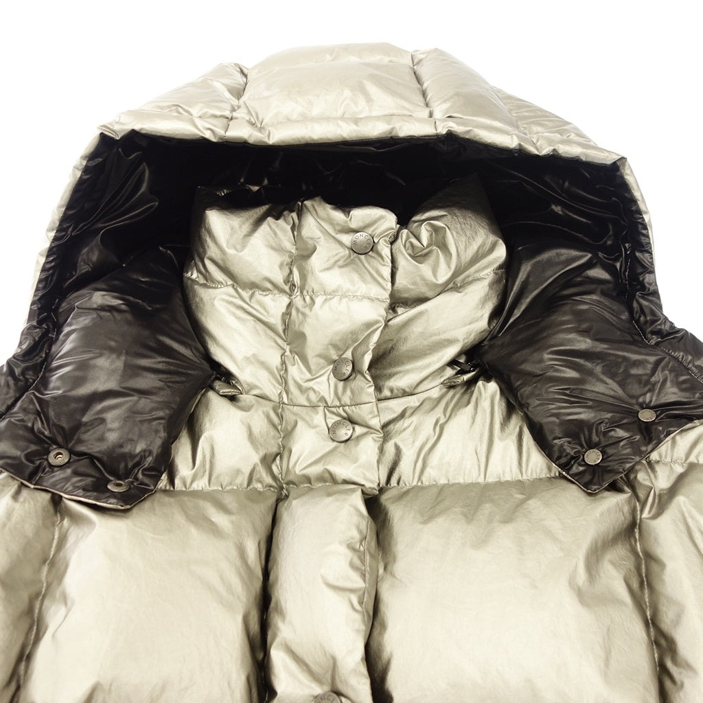 美品◆モンクレール ダウンジャケット PARANA 20AW レディース シルバー サイズ1 MONCLER【AFA2】