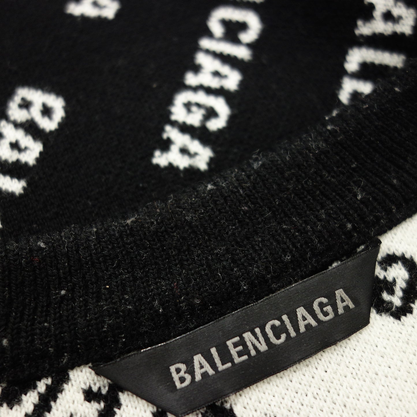 バレンシアガ ニットセーター ロゴ プルオーバー 719605 レディース ブラック M BALENCIAGA【AFB29】【中古】